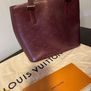 Maroon Classic Louis Vuitton handle bag